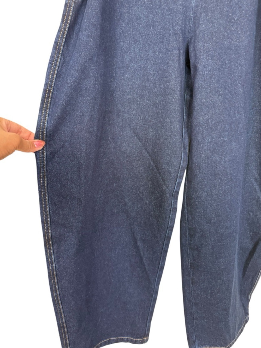 Commense Cross-Over High-Waist Denim Wide-Leg Jeans - Picture 7 of 14